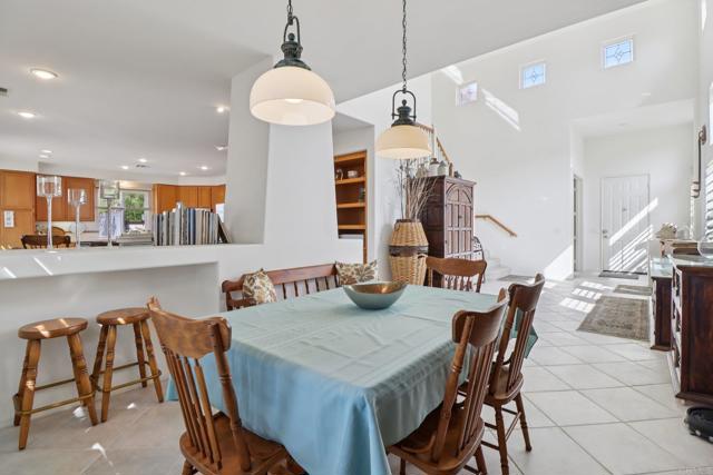 542 Lee Circle, Chula Vista CA: https://media.crmls.org/mediaz/6b130e95-3d60-4020-b852-eff019e1bce3.jpg