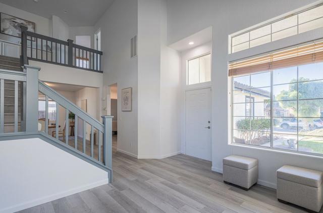 327 Rhine Court, Salinas CA: https://media.crmls.org/mediaz/6b13d118-f946-4ae6-846a-dc366b192d34.jpg