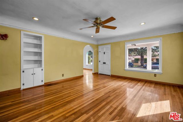 17447 Tribune Street photo 4