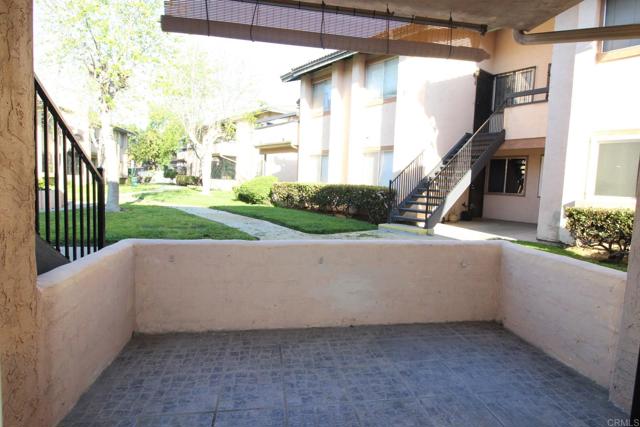 Detail Gallery Image 5 of 28 For 2045 Dairy Mart Rd #7,  San Diego,  CA 92173 - 1 Beds | 1 Baths