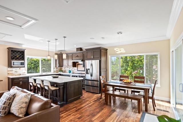 325 Britto Terrace, Fremont CA: https://media.crmls.org/mediaz/6b1529bb-310f-49d2-aa7b-a0e2c21b1125.jpg