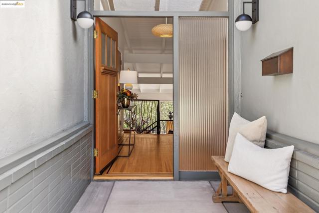 Image 2 of 53 For 1297 Sunnyhills Rd