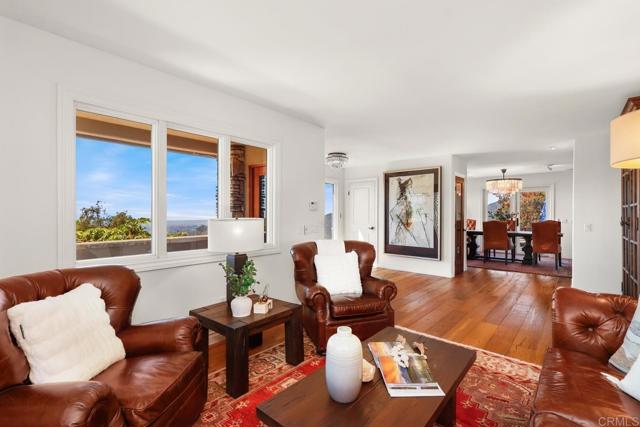 3698 Camino De Las Lomas, Vista CA: https://media.crmls.org/mediaz/6b15512d-d7a7-48fe-96ca-2ca4f9a5deea.jpg