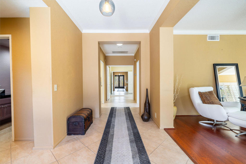 MLS #219138684DA image #7