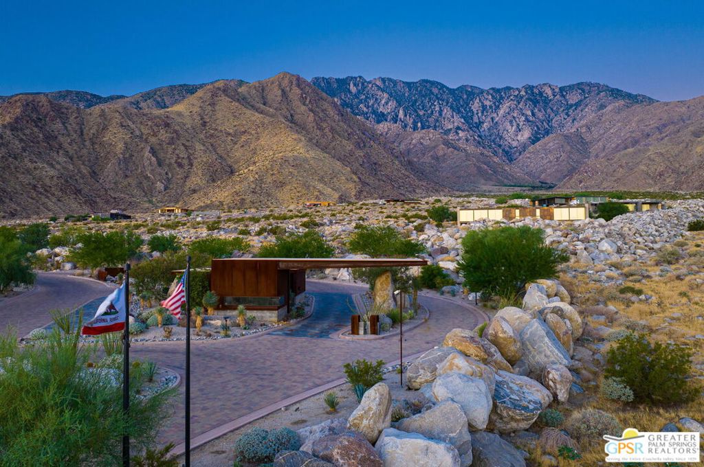 2309 Monument Court, Palm Springs, CA 92262