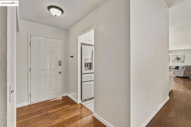 1311 Madison PL, Woodland CA: https://media.crmls.org/mediaz/6b1621e9-7c6e-42e7-89b9-fd09a317ab7d.jpg