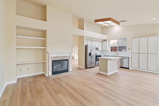 110 Walnut Meadows Court, Oakley CA: https://media.crmls.org/mediaz/6b162aa9-a75d-4e1e-98f3-01488ddd45ab.jpg