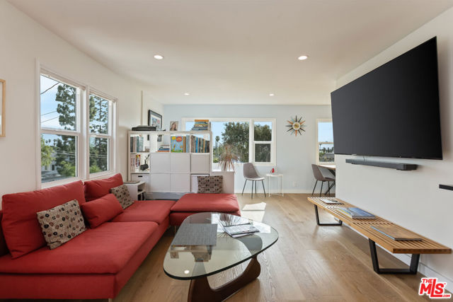 2922 Highland Avenue photo 7