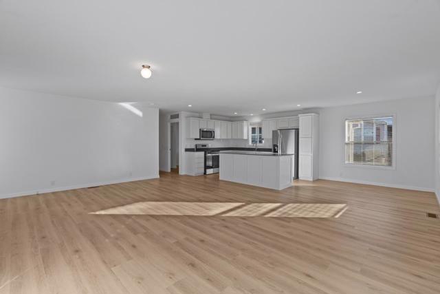 144 Holm Road, Watsonville CA: https://media.crmls.org/mediaz/6b17e330-0bf5-4438-aa4b-122dd2e4776f.jpg