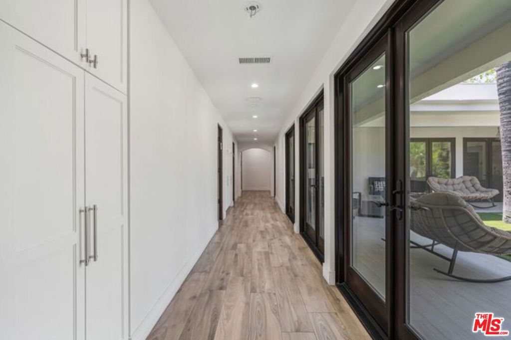 MLS #26863591 image #29
