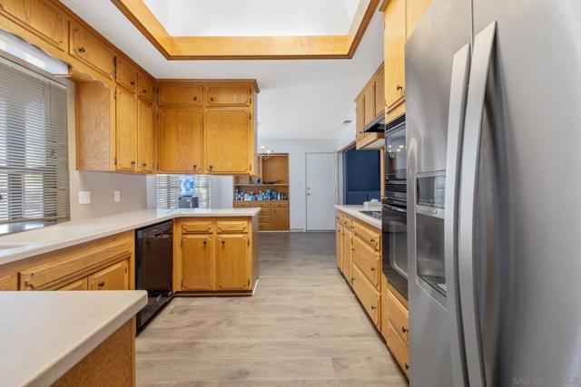 300 W Adrian Way, Hanford CA: https://media.crmls.org/mediaz/6b193186-3ecb-424f-a1d5-2ff3c7444c60.jpg
