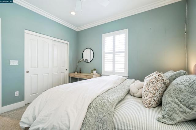 2261 Genoa St, Danville CA: https://media.crmls.org/mediaz/6b1a0fdf-75d1-4f91-a1c0-26162a473850.jpg