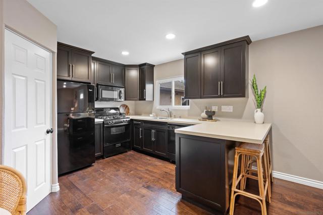 Image 24 of 33 For 10793 Via Cimborio Cir