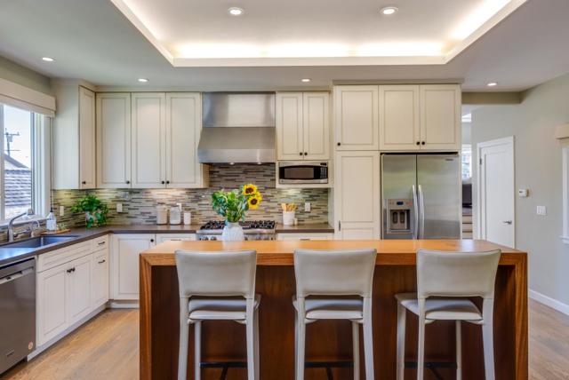 210 Venetian Road, Aptos CA: https://media.crmls.org/mediaz/6b1d8f20-99a5-4c7f-a0d8-75109cb8de54.jpg