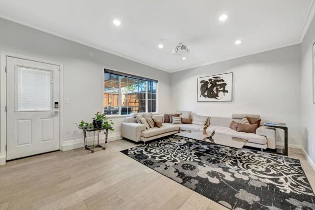 21035 Cory Court, Cupertino CA: https://media.crmls.org/mediaz/6b1e4403-acb4-4753-b2a7-6610024edd49.jpg