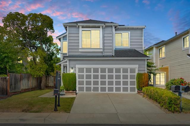 34307 Quartz Terrace, Fremont CA: https://media.crmls.org/mediaz/6b1e59b9-3466-48c2-b496-8845b5556ebd.jpg