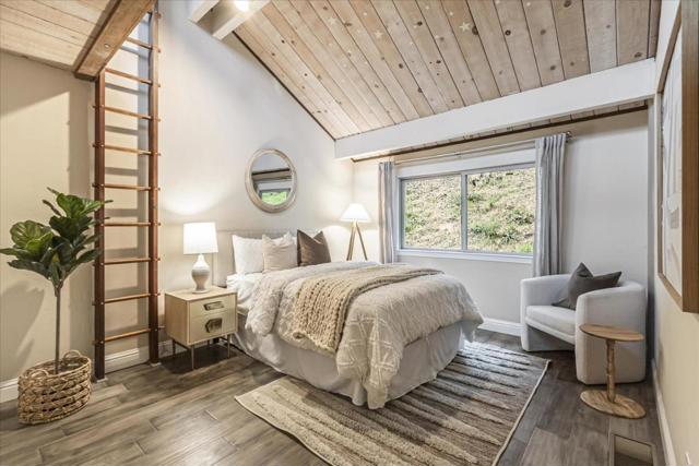 19233 Mountain Way, Los Gatos CA: https://media.crmls.org/mediaz/6b1fadfc-379c-4db2-9292-db9847d45ab6.jpg