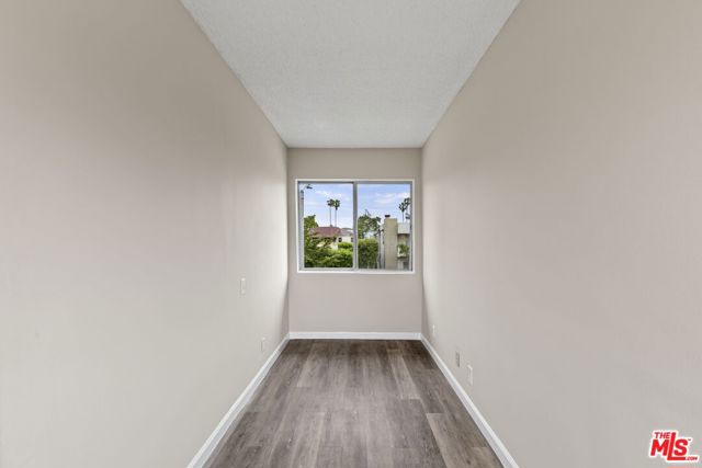 1538 STANFORD Street, Santa Monica CA: https://media.crmls.org/mediaz/6b1fc008-da8a-45ac-9dfc-fb2c48933752.jpg