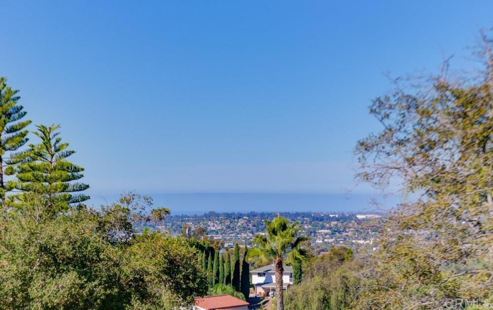 https://media.crmls.org/mediaz/6b21334f-51ae-410f-a0ef-b5fbb2887192.jpg?preset=X-Large