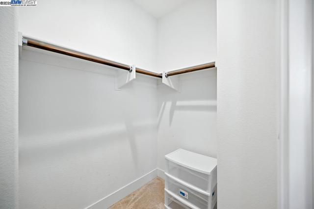 2100 Carbondale, Dublin CA: https://media.crmls.org/mediaz/6b2134d9-2fa2-47ae-8bc0-88766c450a4e.jpg