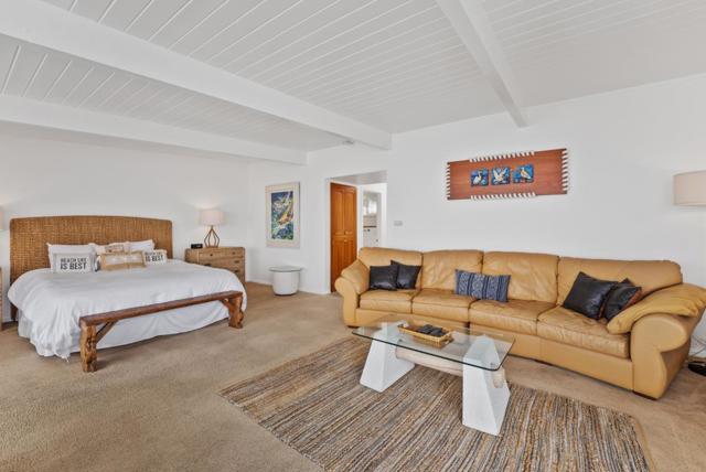 22818 E Cliff Drive, Santa Cruz CA: https://media.crmls.org/mediaz/6b22c040-1faf-429c-8603-02f53875ada8.jpg