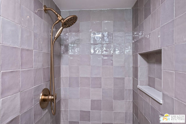 29136 Stonegate Lane, Highland CA: https://media.crmls.org/mediaz/6b25c771-9161-42fe-a6fa-5355b18fb8fc.jpg