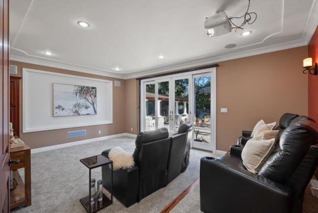 Image 29 of 61 For 12979 Foothill Lane