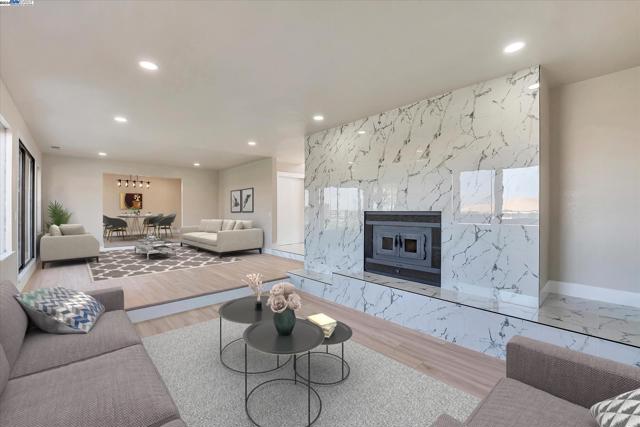 Image 17 of 60 For 4280 Hillview Dr