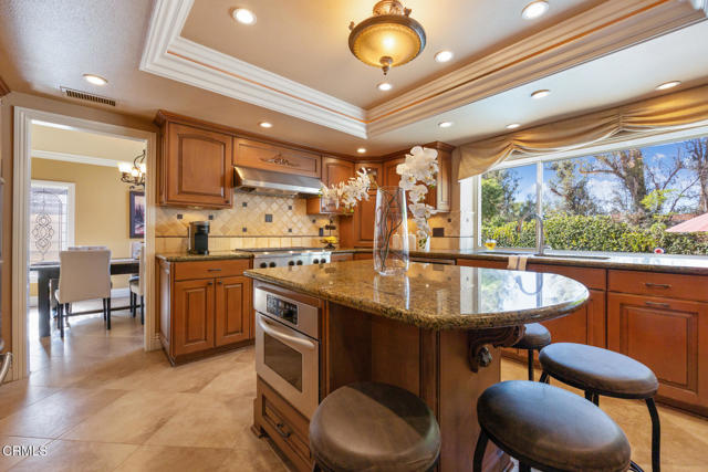 22671 Cheryl Way, Lake Forest CA: https://media.crmls.org/mediaz/6b28bfc1-f05a-4c23-a2c4-c40424b43df3.jpg