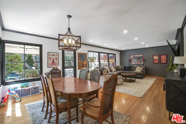 14202 Cantlay Street photo 6
