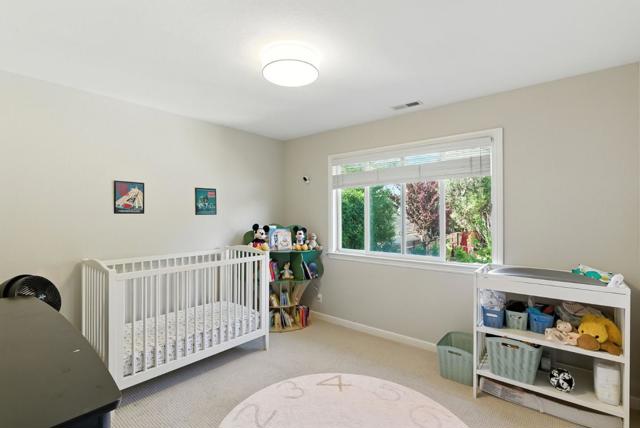 1427 Paloma Avenue, Burlingame CA: https://media.crmls.org/mediaz/6b29321d-5727-436e-a34b-f47b293ec2d7.jpg
