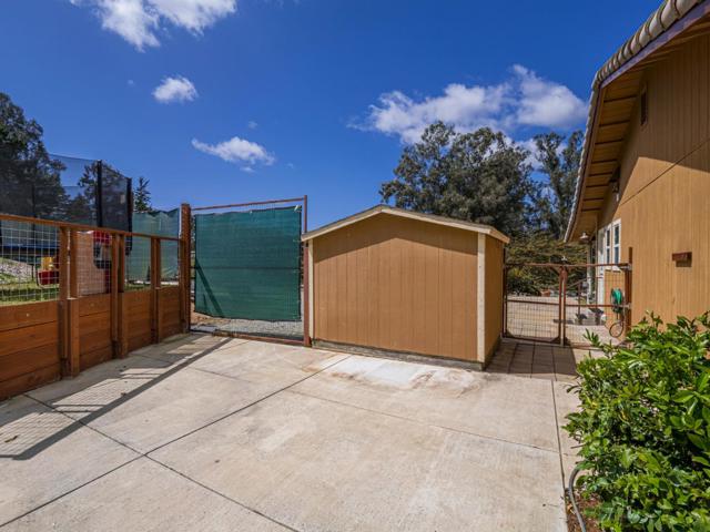 20150 Tarawild Court, Prunedale CA: https://media.crmls.org/mediaz/6b2a2207-b8dc-41a7-b213-5c8bc3b31d83.jpg