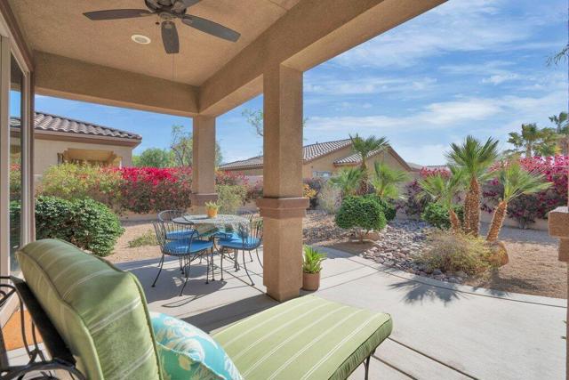 39910 Corte De Moda, Indio CA: https://media.crmls.org/mediaz/6b2b7dca-15d6-4982-a9a7-663cfdcc2952.jpg