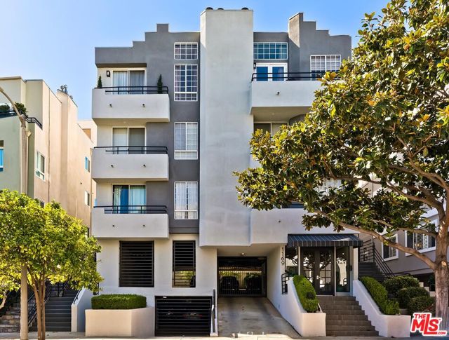 Drew Fenton | 1169 Wellesley Avenue Los Angeles CA | MLS: 7458312 Drew Fenton | 1169 Wellesley Avenue Los Angeles CA | MLS: 7458312