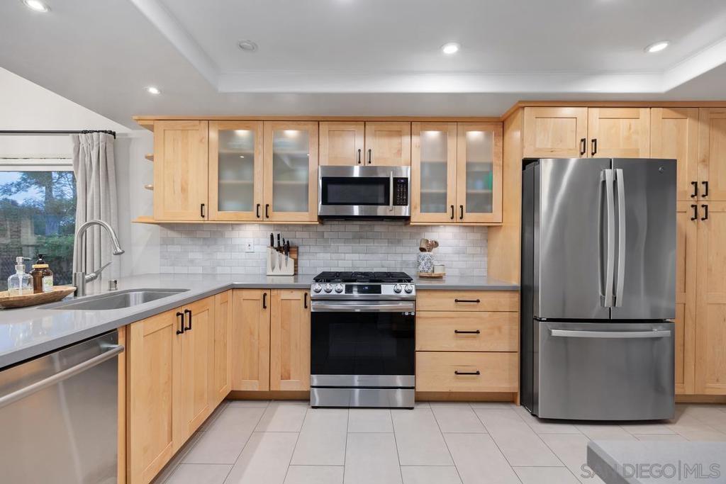 3343 Del Rio Ct - photo 10