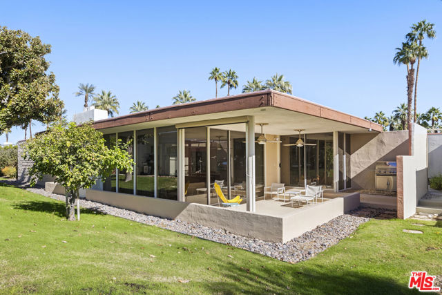 6 Cody Court, Rancho Mirage CA: https://media.crmls.org/mediaz/6b2d4e8a-dee8-4870-a0b2-1066073316b6.jpg