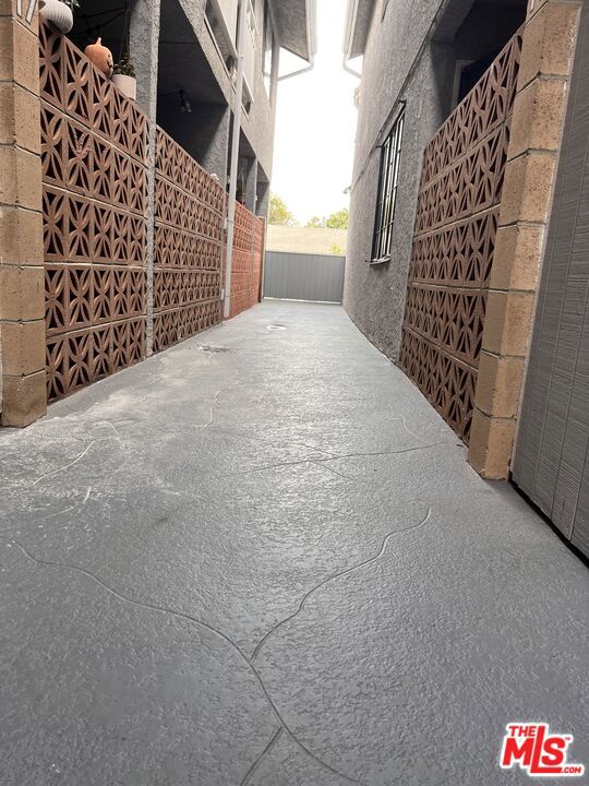 4345 W 154th Street, Lawndale CA: https://media.crmls.org/mediaz/6b2ec8a2-5391-4f32-9a8f-2cc8583d2e01.jpg