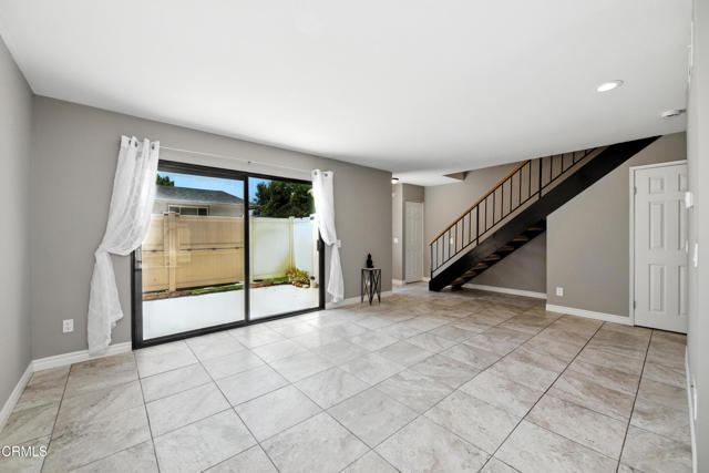 Detail Gallery Image 10 of 48 For 28763 Conejo View Dr, Agoura Hills,  CA 91301 - 3 Beds | 1/1 Baths