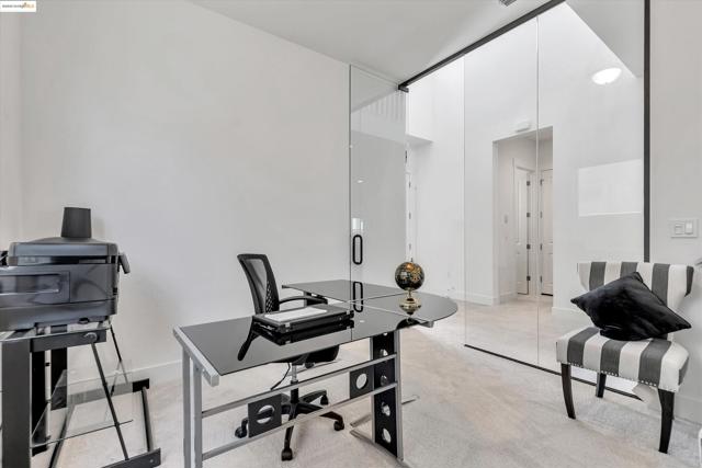 2281 Garden Farms Ave, Lathrop CA: https://media.crmls.org/mediaz/6b2f2131-5d69-4371-98f1-45bacbaf6888.jpg