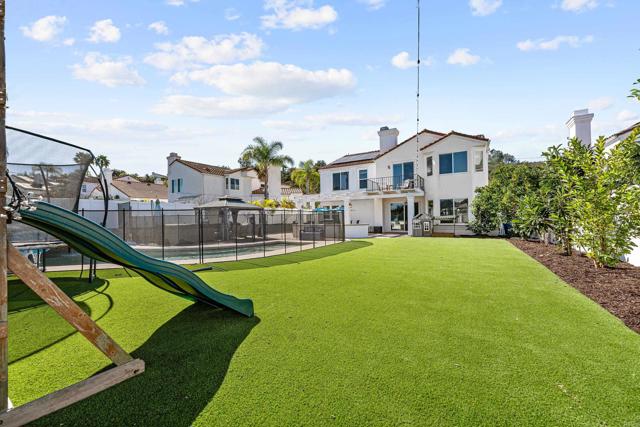 Detail Gallery Image 46 of 53 For 4912 Colusa Dr, Oceanside,  CA 92056 - 4 Beds | 3 Baths