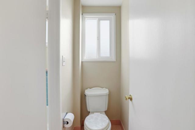 24 Westmont Drive, Daly City CA: https://media.crmls.org/mediaz/6b30cf31-1390-405c-bf11-ec16df95eaf0.jpg