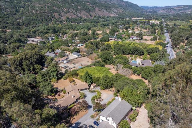 5 Boronda Road, Carmel Valley CA: https://media.crmls.org/mediaz/6b32b57a-1624-4b3a-850a-3ea26cbaf4cc.jpg