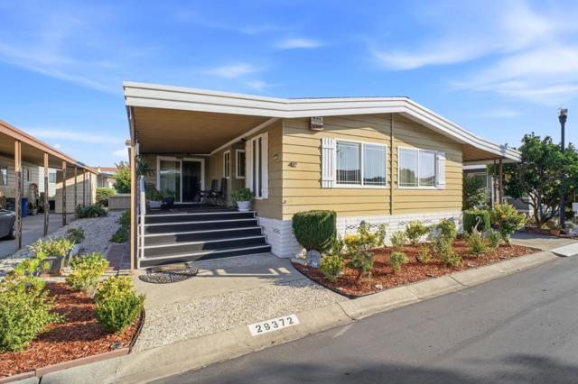 29372 Providence Way, Hayward CA: https://media.crmls.org/mediaz/6b33377f-5ea6-454e-af38-2f38d587ea3e.jpg