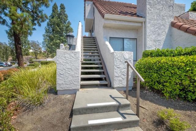 11840 Caminito Ronaldo, San Diego CA: https://media.crmls.org/mediaz/6b3373ba-9562-4ff0-bf5a-144535e08929.jpg