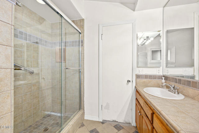 Detail Gallery Image 22 of 31 For 20618 Tiara St, Woodland Hills,  CA 91367 - 4 Beds | 2 Baths