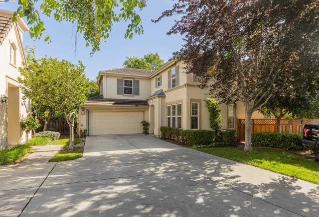 4008 Mount Vernon Pl, Dublin CA: https://media.crmls.org/mediaz/6b35349d-5ca5-403b-bae8-b88e0f43ae05.jpg