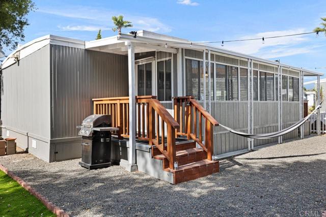 1120 E Mission Road # 9, Fallbrook, California 92028, 2 Bedrooms Bedrooms, ,1 BathroomBathrooms,Manufactured In Park,For Sale,1120 E Mission Road # 9,CRNDP2410594