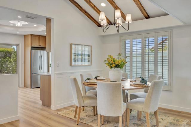 12880 Circulo Dardo, San Diego CA: https://media.crmls.org/mediaz/6b3589fb-9f3d-45af-9238-25be5456c408.jpg