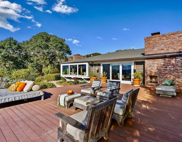 17755 Corral Del Cielo Road,  CA: https://media.crmls.org/mediaz/6b35965e-af8b-47d6-b462-45bfa40a797b.jpg