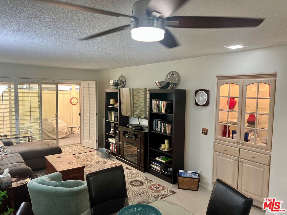 MLS #25612225 image #2